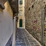 Colorato E Vivace Bilocale